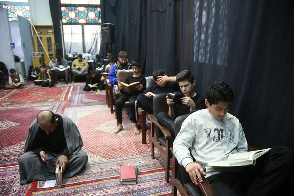 اعتکاف خادمان نوجوان حرم حضرت معصومه(س)