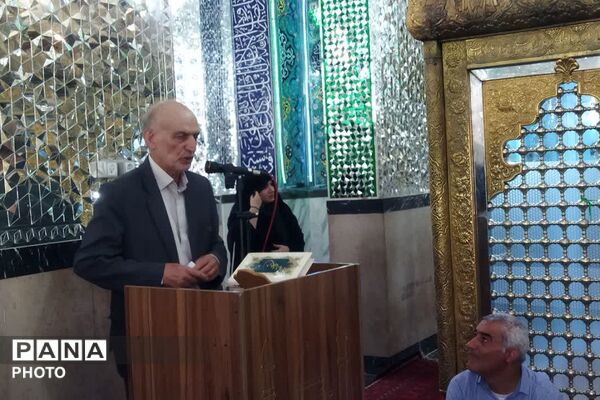 آیین غبارروبی ضریح مطهر امامزاده اسماعیل (ع) در فیروزکوه
