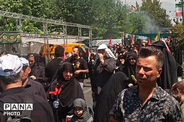 اربعین در قاب تهران؛نگاهی به دلدادگان مسیر