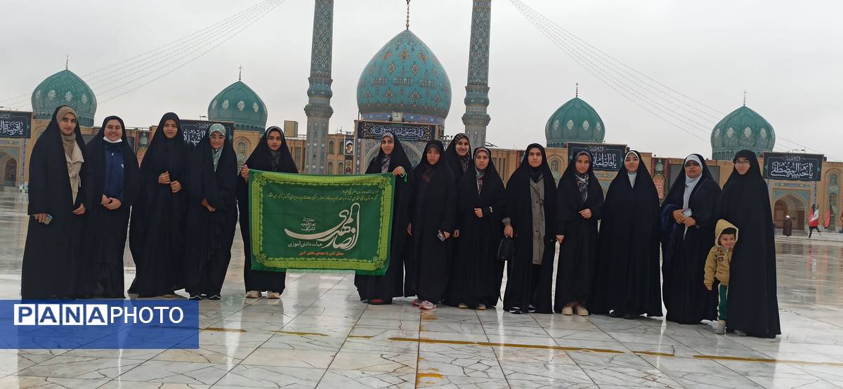 اعزام دانش‌آموزان شهرستان دره شهر به اردوی زیارتی قم