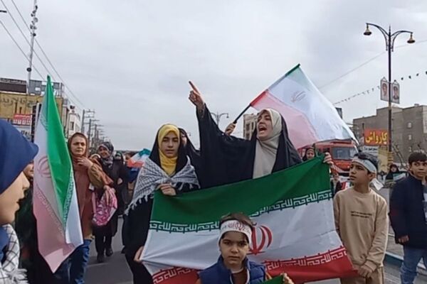 22بهمن در اسلامشهر؛ حماسه‌ای از جنس حضور