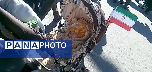 حضور پرشور مردم یاسوج در راهپیمایی ۲۲ بهمن