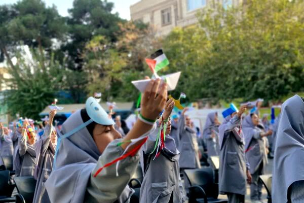 زنگ هفته سلامت روان در مدرسه کودک مسلمان قرچک به صدا در آمد