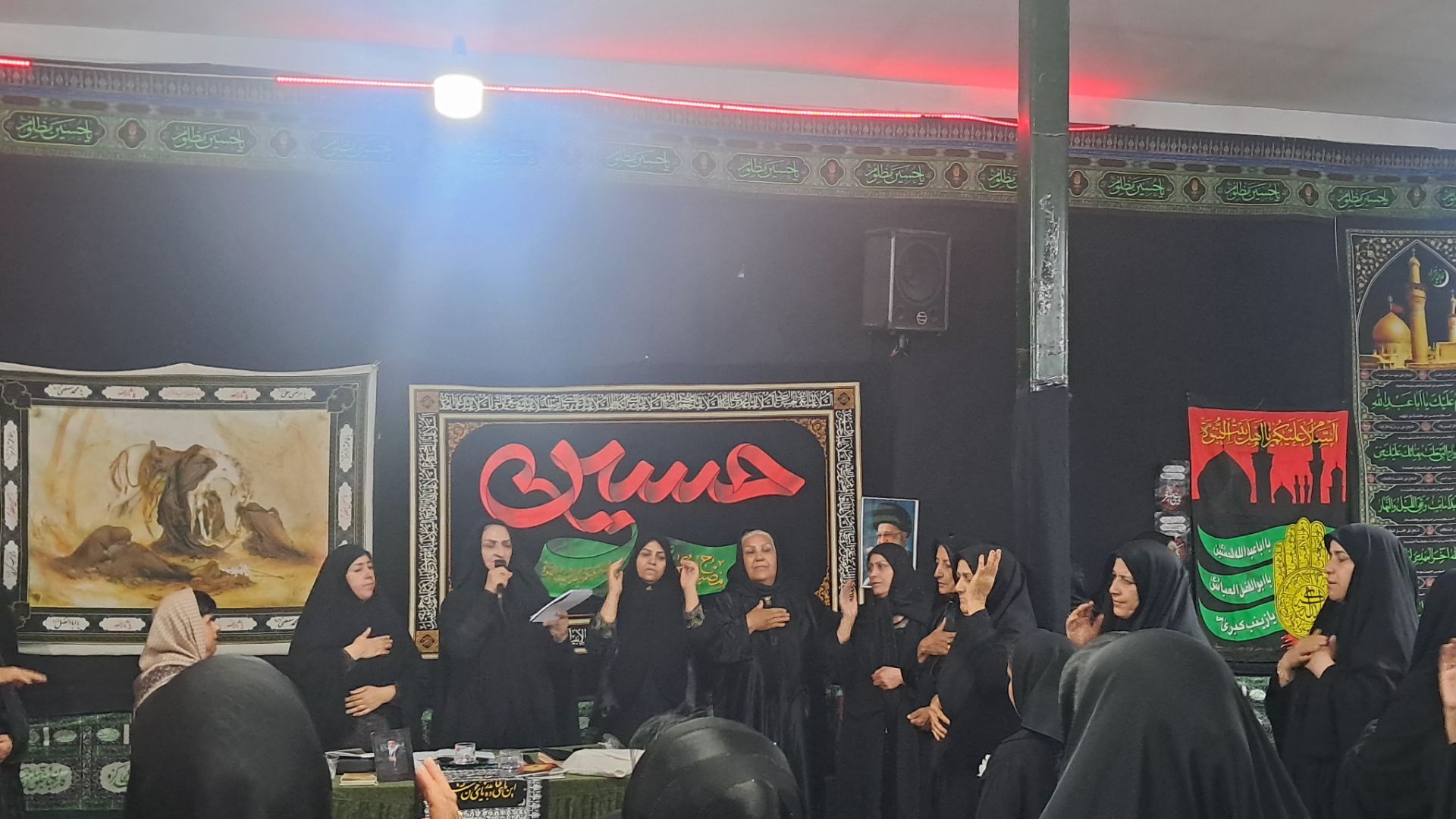 مراسم روضه و سینه زنی در مسجد صاحب‌الزمان(عج)