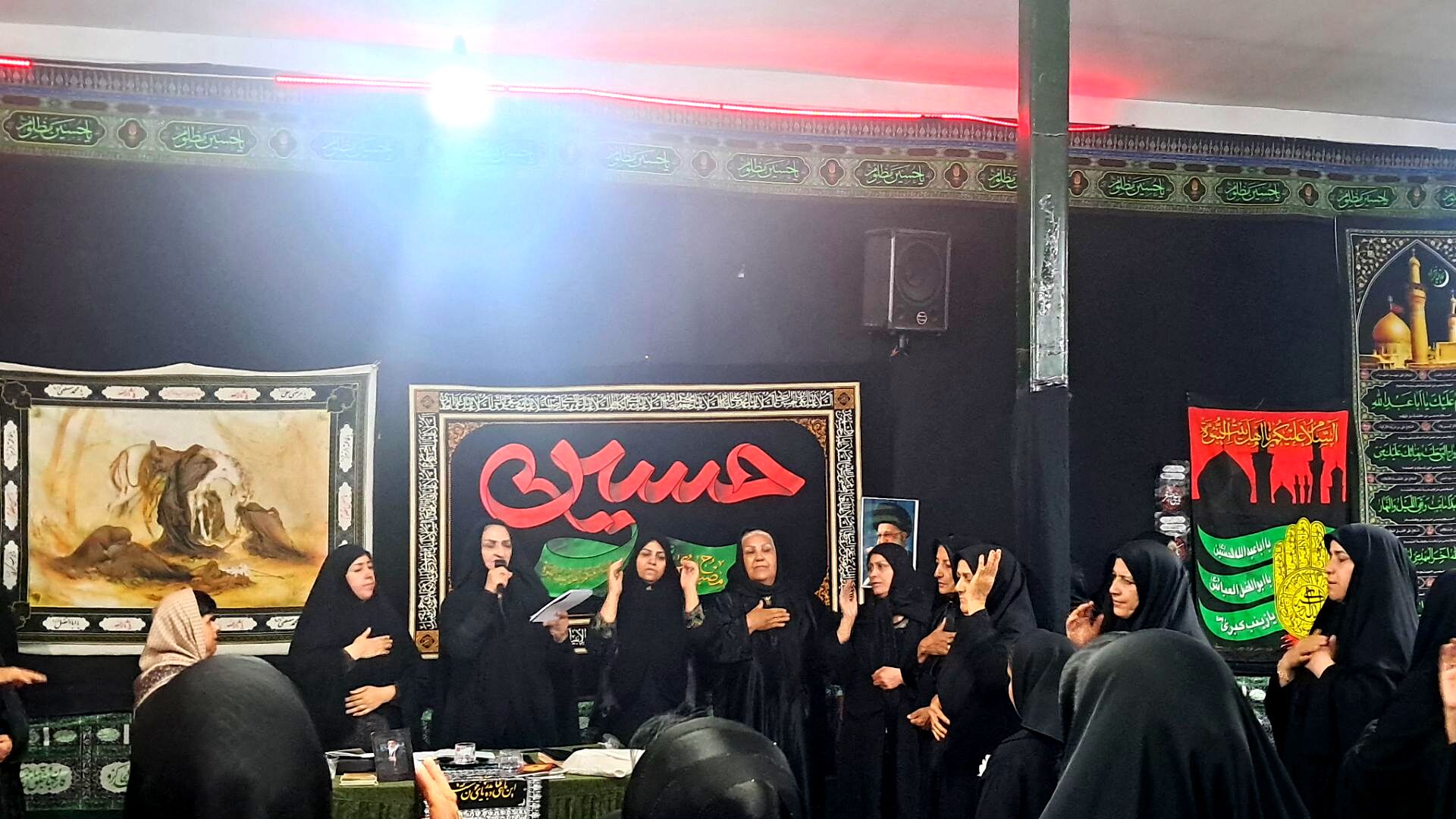 مراسم روضه و سینه زنی در مسجد صاحب‌الزمان(عج)