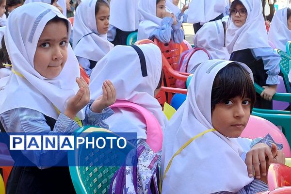 جشن شکوفه‌ها در شهرستان ورامین