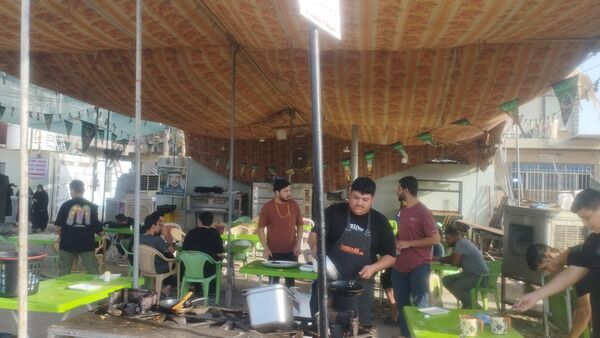از تصاویر شهدا تا سفره‌های مهربانی در مسیر اربعین