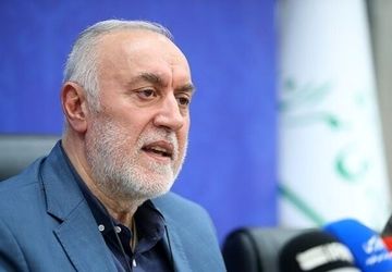 تلاش معلمان با وجود تمام مشکلات و سختی‌ها ستودنی است