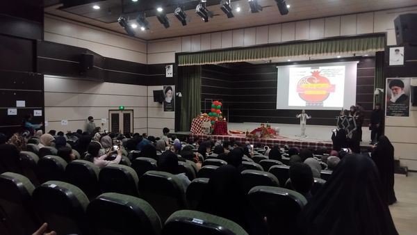 برگزاری مراسم گرامیداشت شب یلدا در نورآباد لرستان