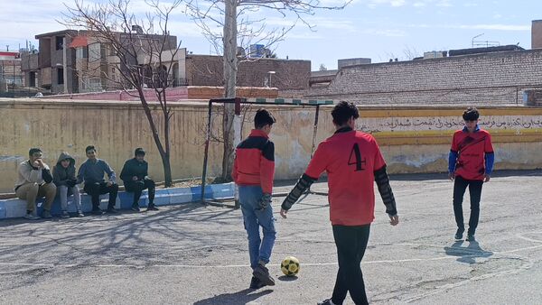 مسابقات درون مدرسه‌ای فوتسال در دبیرستان امام رضا (ع) نیشابور 