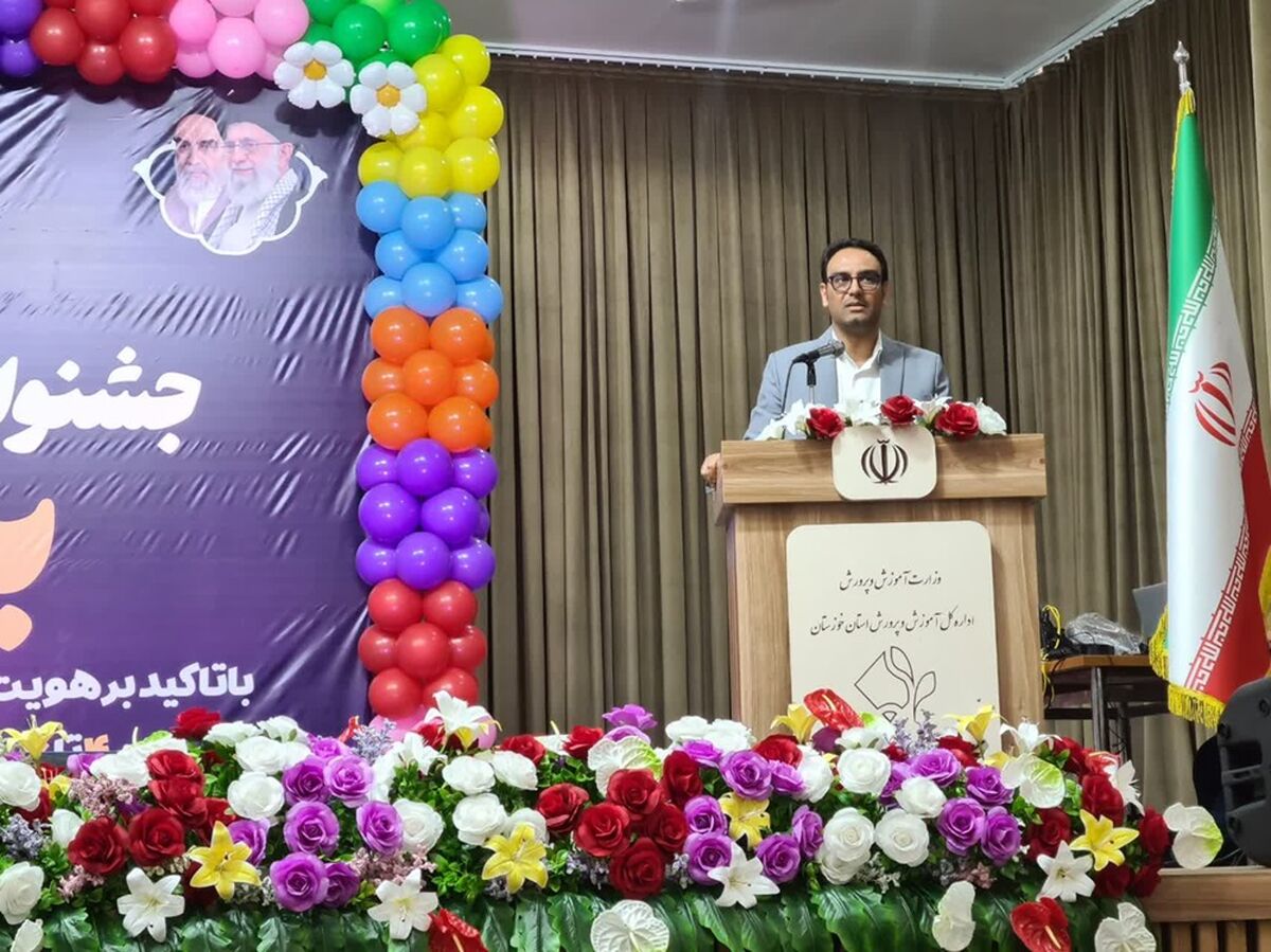 زمینه را برای شکوفایی استعدادهای "غنچه‌ها" فراهم کنیم