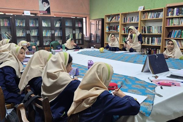 برگزاری کارگاه های آموزشی مهارتی در کانون فرهنگی تربیتی شهدای فرهنگی ملارد