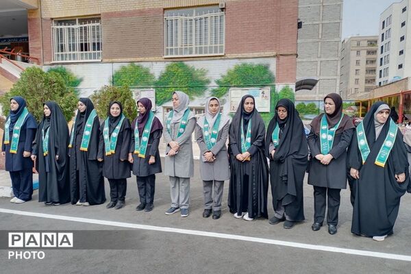  دوره تربیت مربی پیشتاز کاردان و اردو بازی در مدرسه شاهد بهشت شهرستان رباط‌کریم