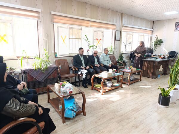 بیست و هشتمین گردهمایی کتاب گچ پژ در نیشابور 