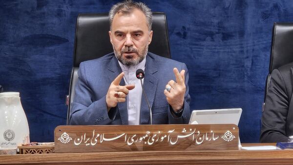 جلسه حوزه پرورشی گلستان با حضور معاونان و مدیران کل وزارت آموزش و پرورش