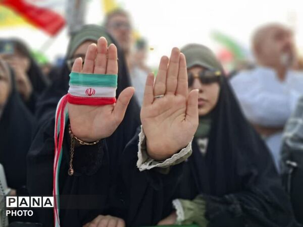 مهمانی ۱۰ کیلومتری؛ تجلی عشق به اهل‌بیت (ع) و نمادی از اتحاد