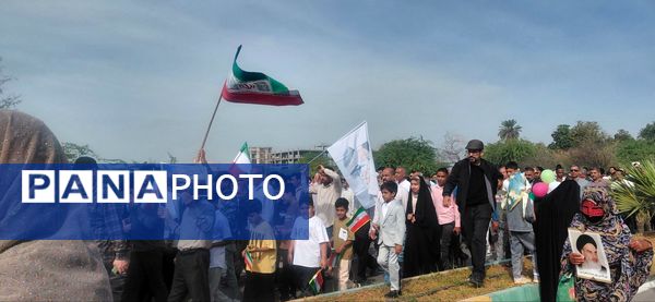 حضور پرشور مردم میناب در راهپیمایی ۲۲ بهمن