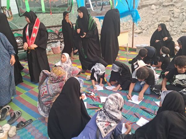 شور پیاده‌روی جاماندگان اربعین گامی به یاد شهدا