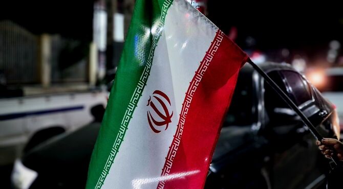 دختران عنبرآباد جان‌فدای ایران هستند
