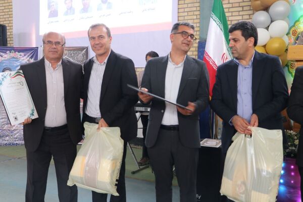 جشن گرامیداشت مقام معلم در شهر آشخانه 