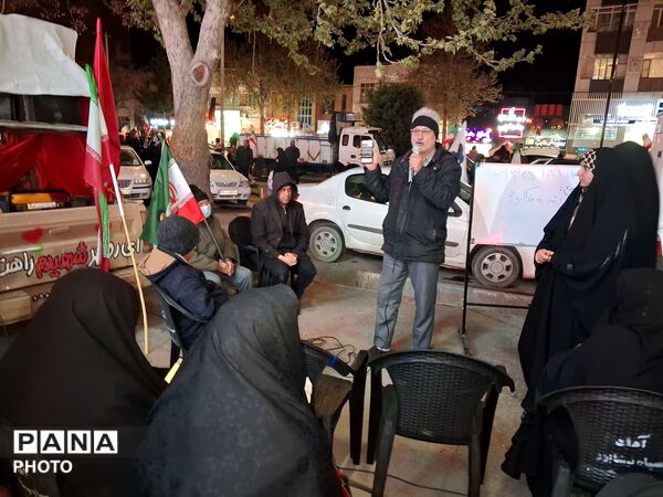 تریبون آزاد در حسینیه فضل نیشابور