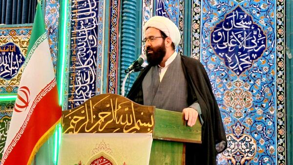 نماز، محور تربیت و تعالی دانش‌آموزان لالجین