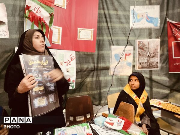 برپایی موکب سازمان دانش‌آموزی همراه با بسیج دانش‌آموزی در شهرستان فارسان