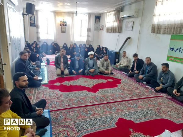 دیدار معاونین و مربیان پرورشی با امام جمعه شهر آشخانه