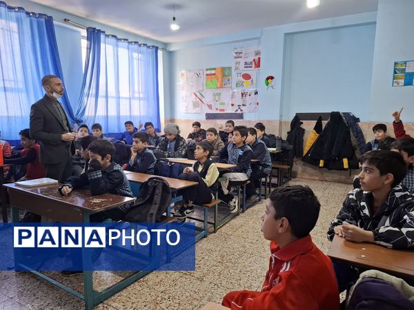 برگزاری کارگاه محیط زیست در دبستان بهمنش شهرستان قدس