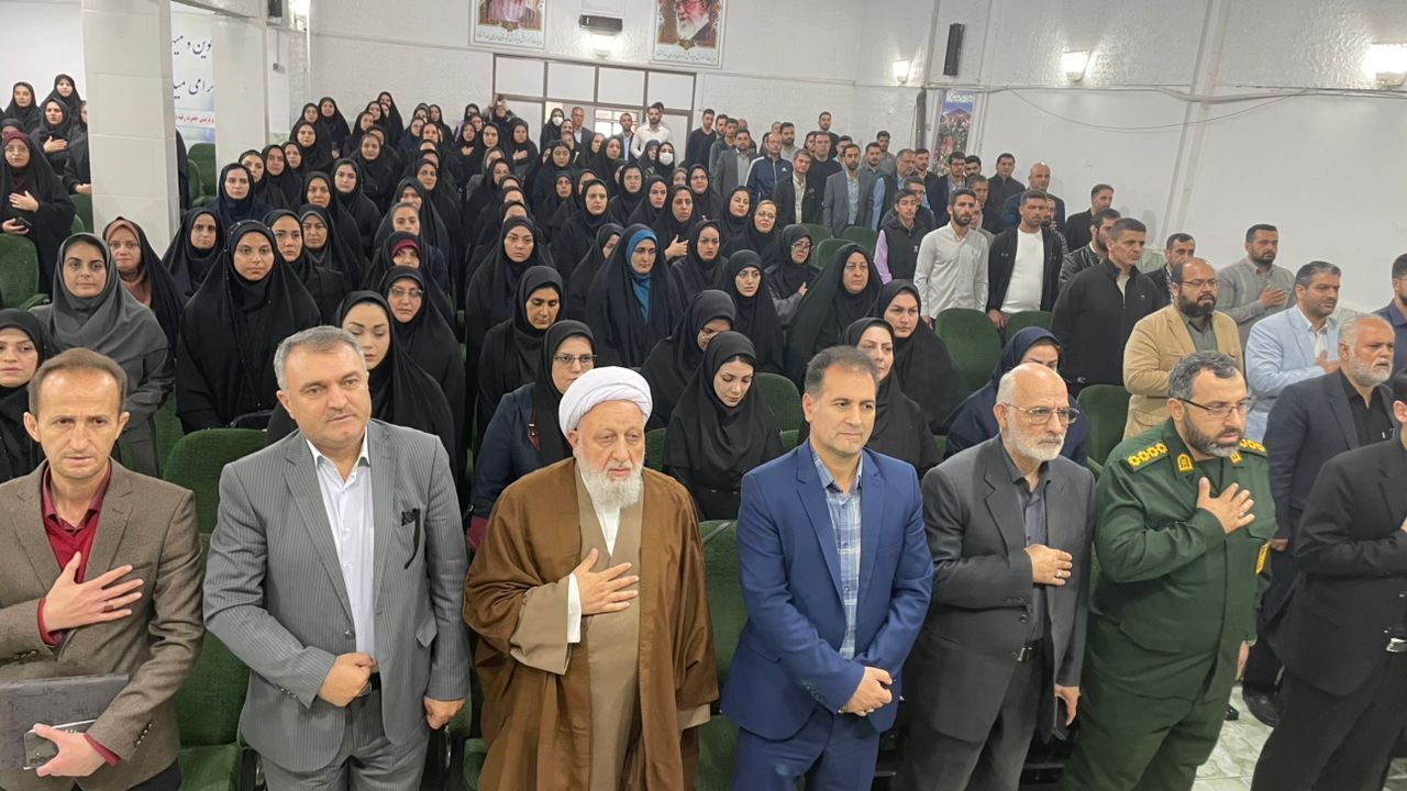 ارتقاء سلامت روان دانش‌آموزان و مربیان آستارا با ۴ کارگاه تخصصی در هفته بهداشت روان