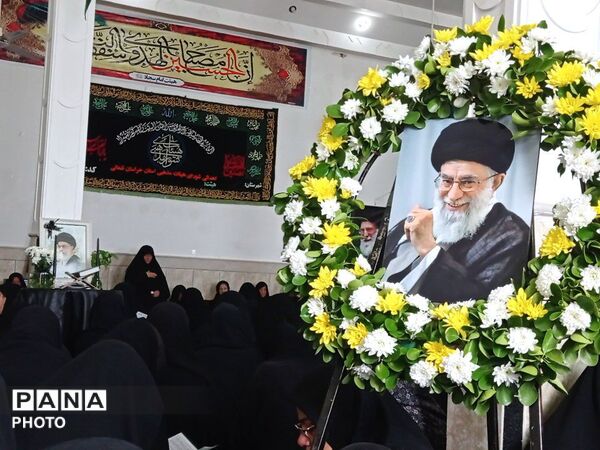 حضور پرشور و پر رنگ فرهنگیان جاجرم  در عزای رهبر شهید 