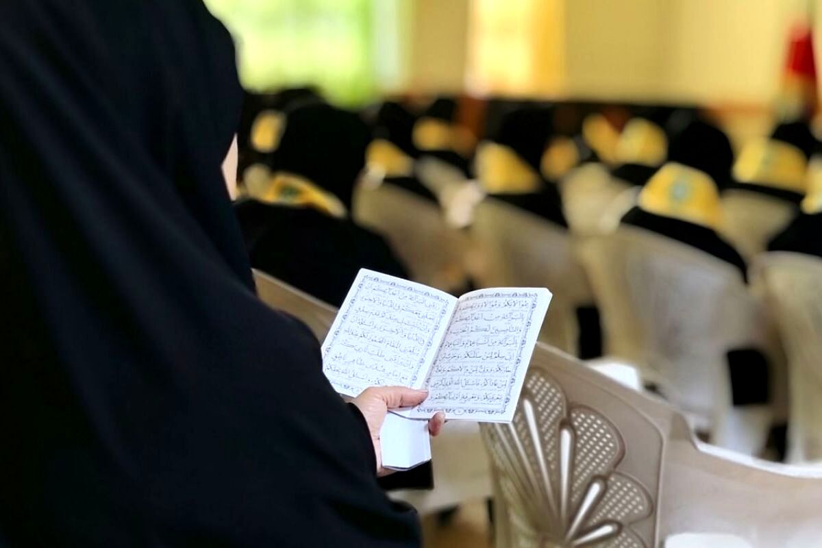  آیین عزاداری حضرت فاطمه زهرا(س) در مدرسه فرزانگان1 اسلامشهر 