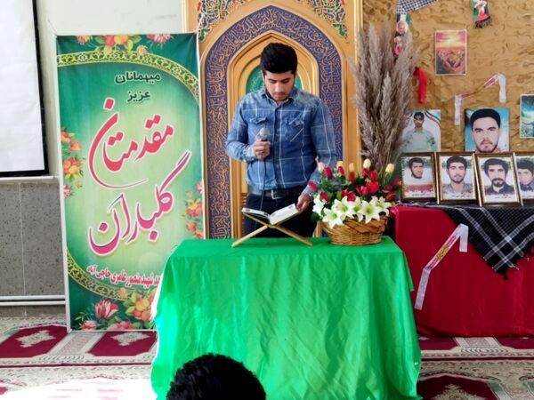 اعزام دانش‌آموزان پسر متوسطه دوم حاجی‌آباد به کربلای‌ایران
