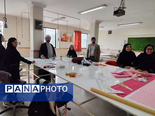 بازدید از مدارس باغچه‌بان و موفقیان به‌مناسبت روز جهانی ناشنوایان در البرز