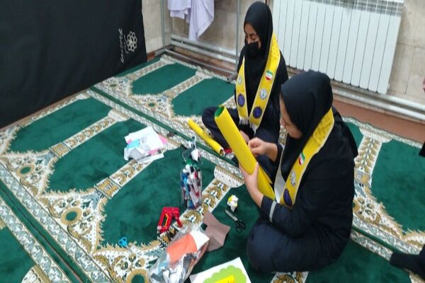 فضا سازی مدرسه شهید مجید دهنوی نیشابور به مناسبت ایام فاطمیه 