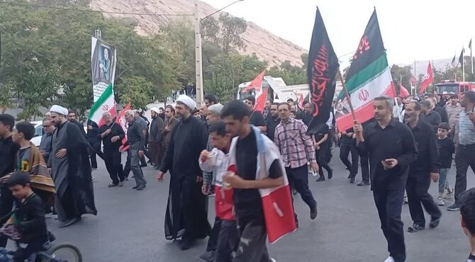 موکب‌های خدمت در مسیر جاماندگان اربعین زرقان