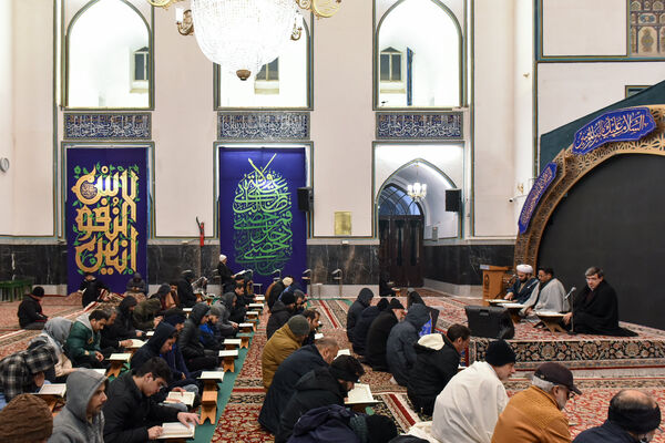آیین معنوی اعتکاف در حرم مطهر رضوی- ۳