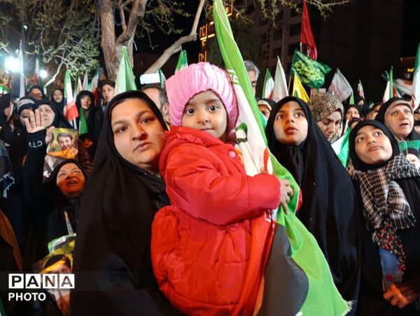 تپش میلیون ها قلب برای ایران