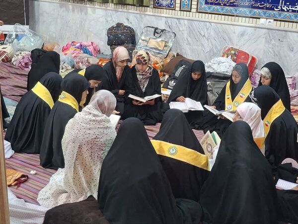 ثبت خاطرات شیرین در اعتکاف دانش‌آموزی