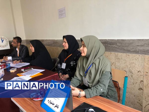 برگزاری جشنواره خوارزمی نوجوانان با محوریت رشته های زبان انگلیسی و ریاضی در منطقه پردیس