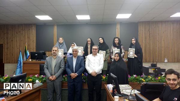 تجلیل از دانش‌آموزان برتر جشنواره نوجوان سالم
