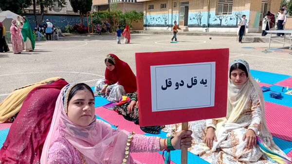دآا، نام مادر در گویش لری
