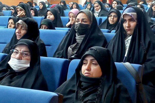  همایش بانوان مقاومت در قرچک