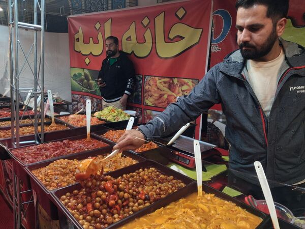 نمایشگاه عرضه مستقیم کالا ،سوغات و هدایا، صنایع دستی در شهرستان کاشمر 
