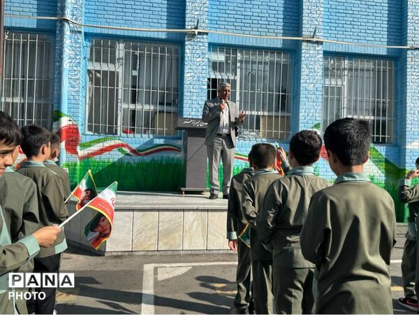 روایت یک روز پر از مهر در مدرسه حر منطقه ۱۶