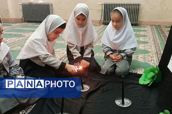 ادای احترام دانش آموزان به کودکان فلسطین و شهید حسن نصرالله