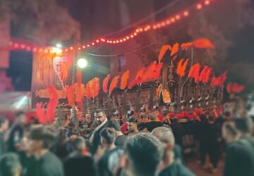شب قد برافراشتن علم‌ها؛ قاب‌های ماندگار از سوگواری در محله تختی