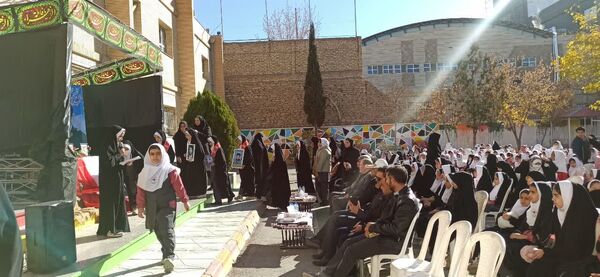 یادواره 118 شهید دانش‌آموز شهرستان بجنورد در مدرسه شاهد فاطمه زهرا(س)