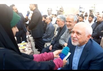 نسل‌های آینده از استاد فرشچیان الهام بگیرند