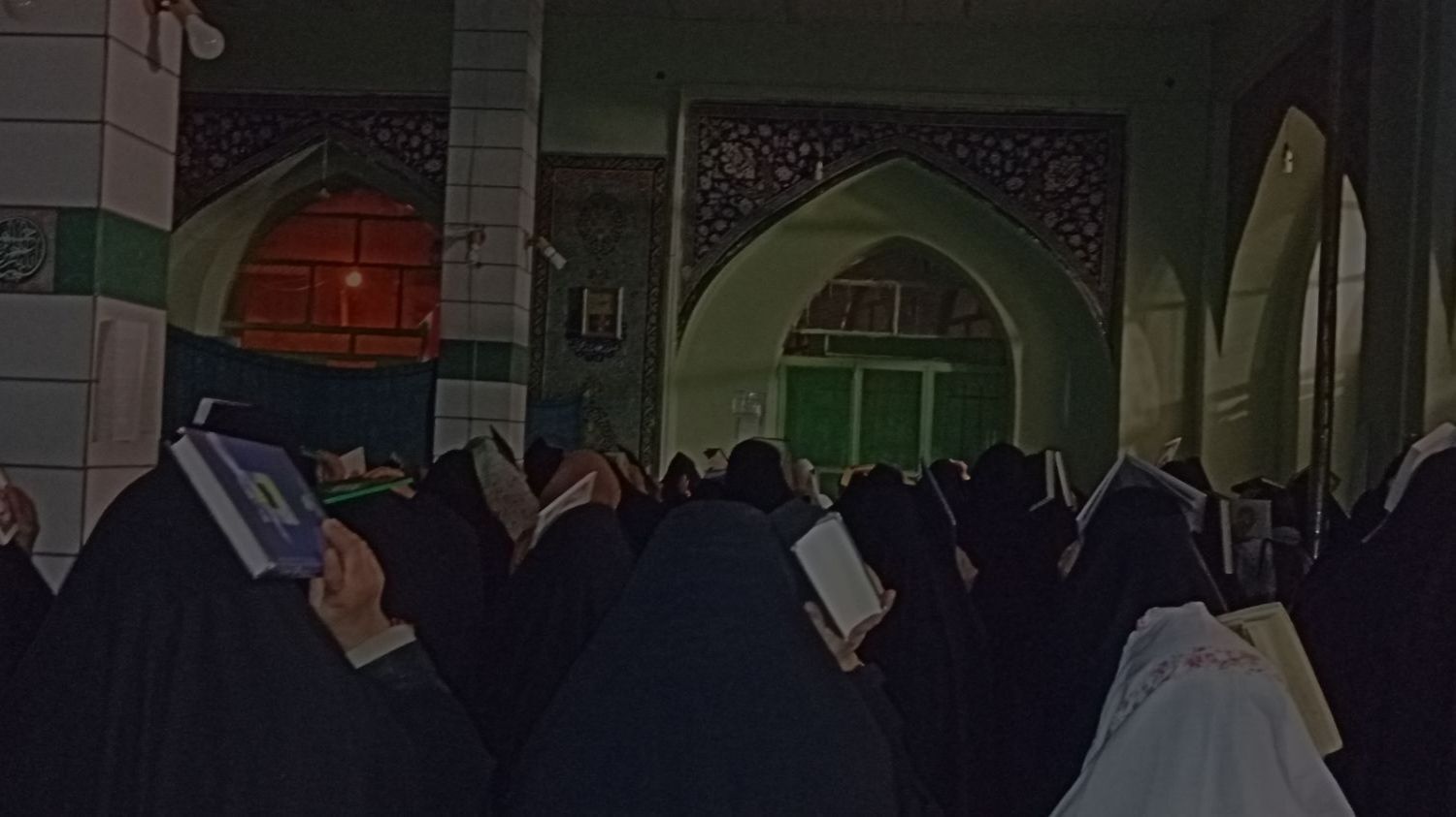 شبی نزدیکتر از همیشه به خداوند